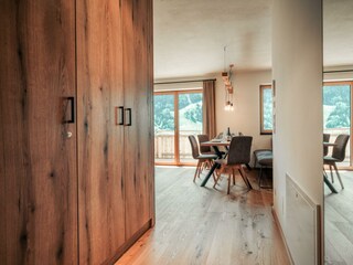 Vorraum mit viel Stauraum