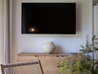 BASECAMP | wohnbereich mit tv