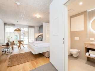 BASE 2.03| viel Platz für 2 Personen mit Garten