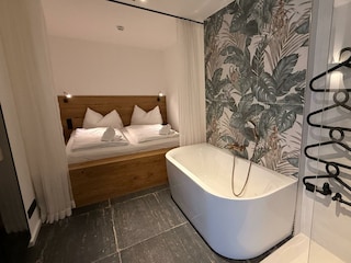 Schlafzimmer 2 mit Bad en Suite