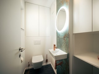 Separates WC im Eingangsbereich