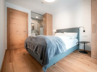 Hauptschlafzimmer mit Bad en-suite