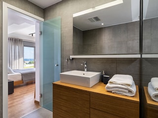 Badezimmer direkt am Schlafzimmer