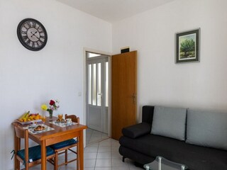 Apartment Molunat Features 2