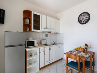 Apartment Molunat Features 4