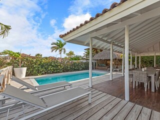 Villa Jan Thiel Außenaufnahme 3