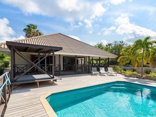 Villa Jan Thiel Außenaufnahme 3