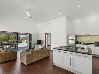 Villa Jan Thiel Outdoor Recording 18