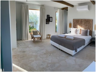 Villa Jan Thiel Außenaufnahme 14