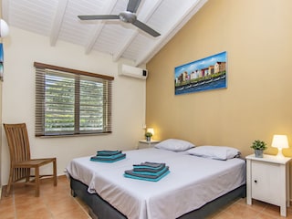 Villa Jan Thiel Außenaufnahme 15