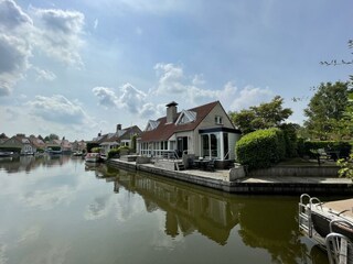 Villa Boornzwaag Außenaufnahme 1
