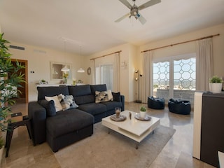 Villa Alhaurín de la Torre Features 21