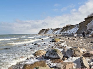 Strandspaziergang im Herbst