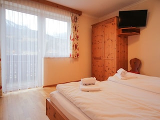 Zugang zum Balkon vom Schlafzimmer 2