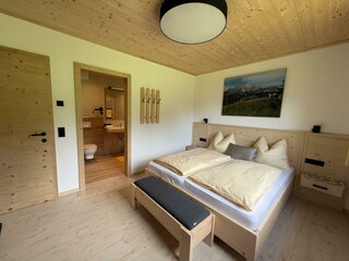 Schlafzimmer 1 - Fichte