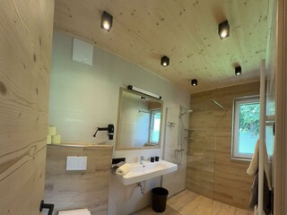 Bad für Zimmer 1 - Fichte