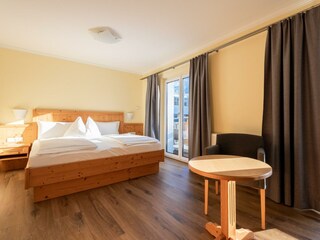 Großes Doppelzimmer