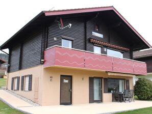 Ferienwohnung am See mit Bergblick EG