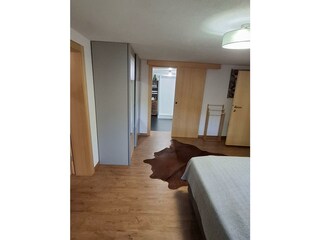 Schlafzimmer Bild 4