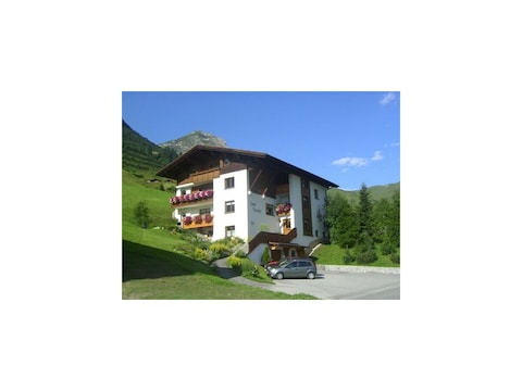 Apartment Haus Theodul