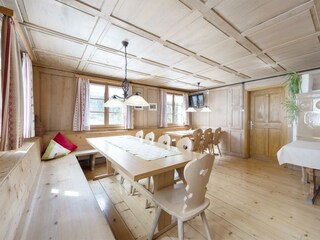 Esszimmer im EG 2. Ansicht