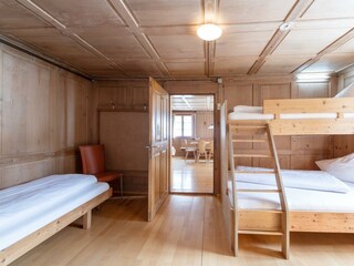 Mehrbettzimmer im EG