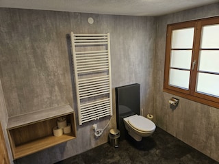 Badezimmer im 1 Stock