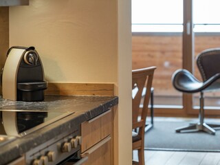 Voll ausgestattete Küchenzeile