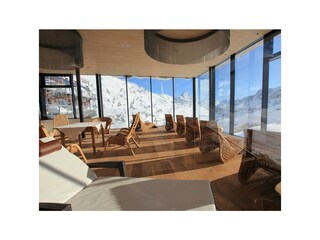 Riesiger Ruheraum im Wellnessbereich