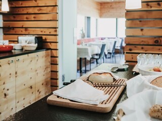 FRÜHSTÜCK HOTEL ADLER