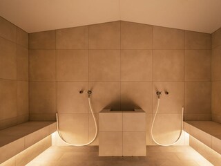 Dampfbad im Wellnessbereich im Berghaus Schröcken