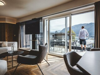 Room Pictures_Room_4SZSSa_28