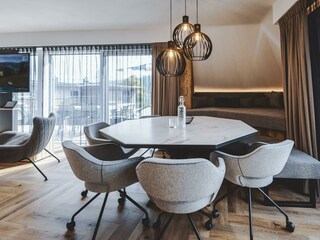 Room Pictures_Room_4SZSSa_54