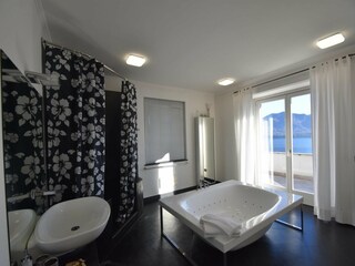 Villa Oggebbio Ausstattung 24