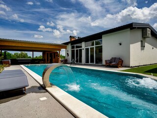 Villa Europa Outdoor Recording 9