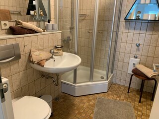 Badezimmer in der Wohneinheit 2. OG.