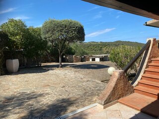 Blick von zweiter Terrasse