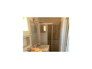 Badezimmer mit WC und Bidet (OG)