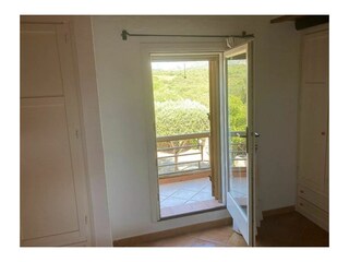 Blick vom französischem Balkon ins Landesinnere