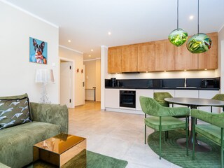 harmonisch gestalteter Wohn-Ess-Bereich