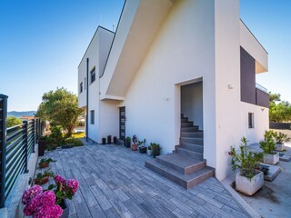 Apartment Sveti Filip i Jakov Außenaufnahme 6