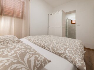 Apartment Nin Ausstattung 23