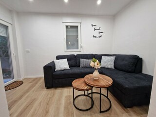 Apartment Povljana Ausstattung 1