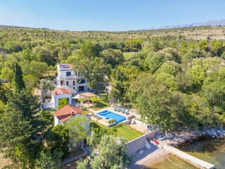 Villa Maslenica  50