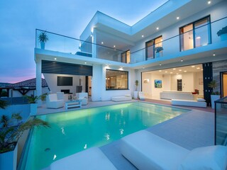 Villa Maslenica Outdoor Recording 1