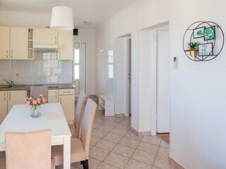 Apartment Povljana Ausstattung 9