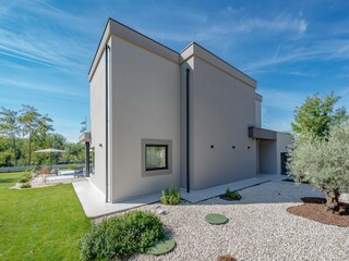 Villa Sveta Nedelja Außenaufnahme 4