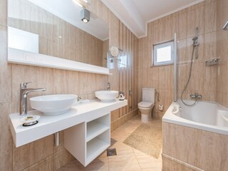 Apartment Stara Novalja Features 11