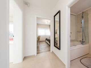 Apartment Stara Novalja  24