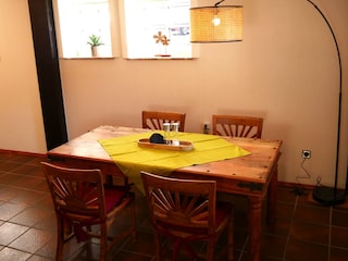 großzügiger Essbereich